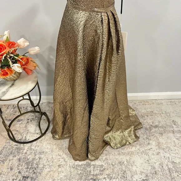 MAC DUGGAL Antique Bronze One Shoulder Metallic Evening Ballgown - Reemoly - Picture 6 of 15